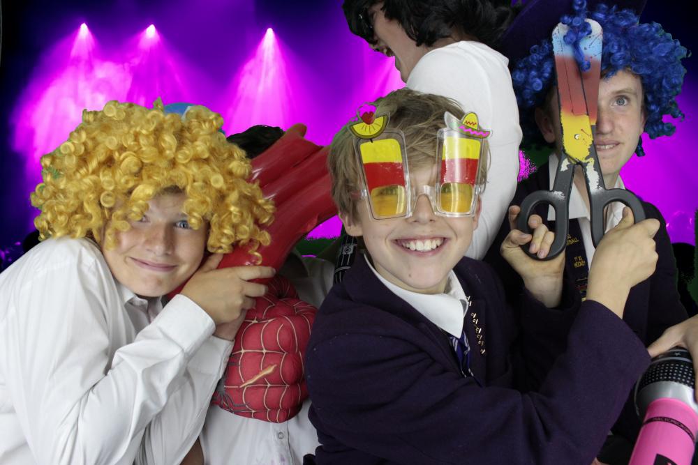 Leavers BBQ | View more photos from the event at gallery.myphotoboothexperience.co.uk/u/MyPhotoBoothExperienceLtd/Leavers-BBQ